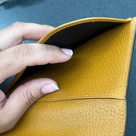 Gucci Brown Monogram Mickey Canvas Passport Holder with Tan Trim - Picture 5 of 9